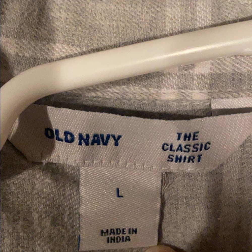 Shirt - Picture 4 of 4